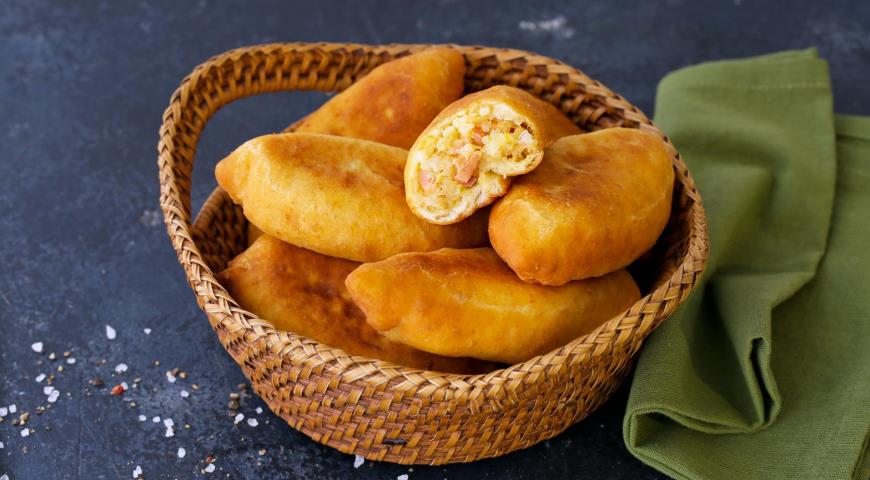 Пирожки с рисом и горбушей Пирожки с рисом и горбушей