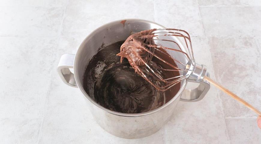 Торт с грушами и шоколадным кремом Торт с грушами и шоколадным кремом