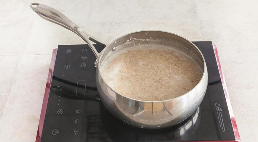Ячневая каша с печеной тыквой и клюквой